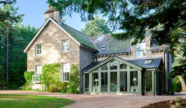 Mozolowski & Murray Conservatories