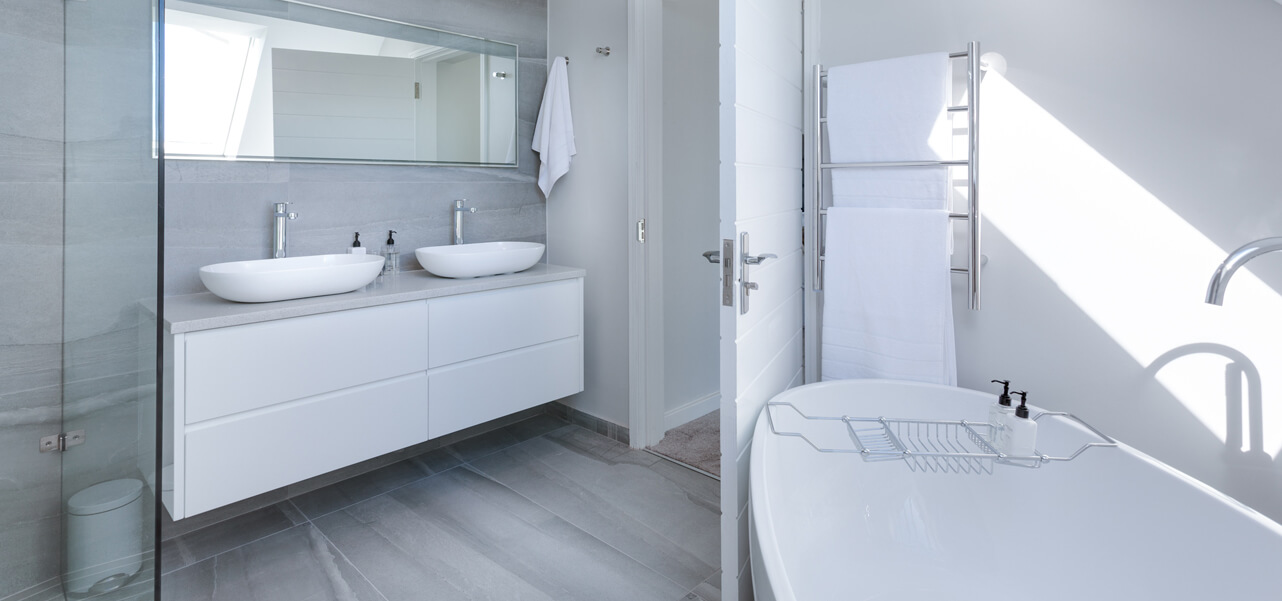 Paul Lucas Bathrooms & Kitchens